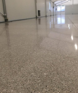 lucidatura cemento industriale